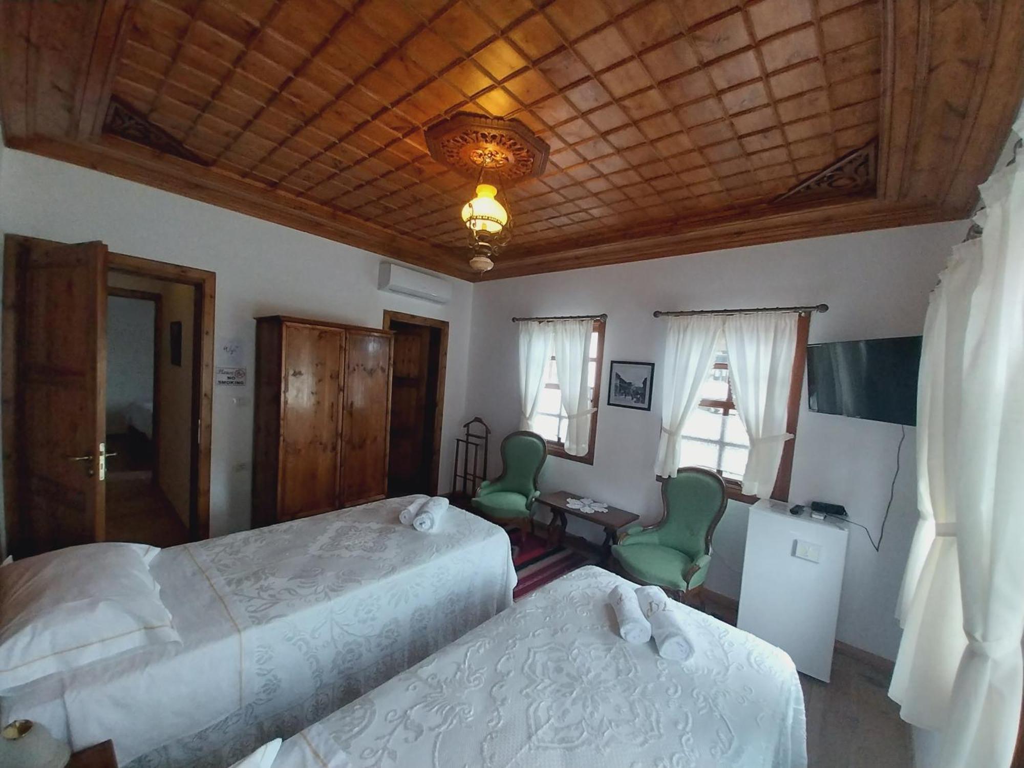 Guest House J.Prifti Berat Rum bild